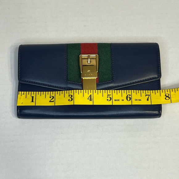 Gucci‎ Sylvie Continental Wallet in blue calfskin leather. - Picture 13 of 14